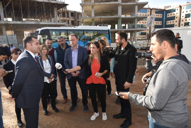 Başarılı projelerinin tanıtımını yaptı.