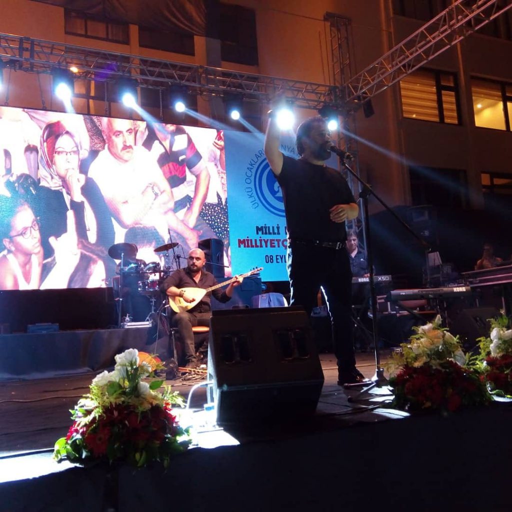 Ülkücüler Alanyayı coşturdu..