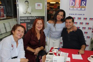 Alanyum AVM’ye Sanatçı Akını..