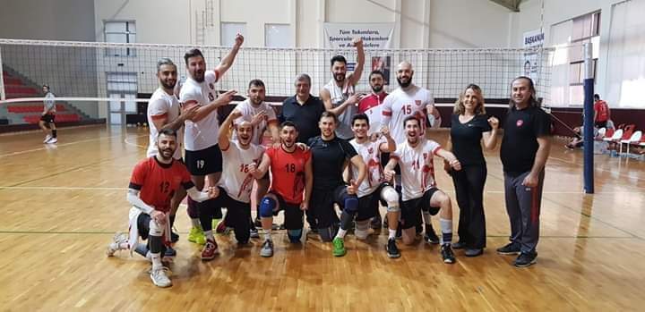 Galibiyeti seriye bağladı