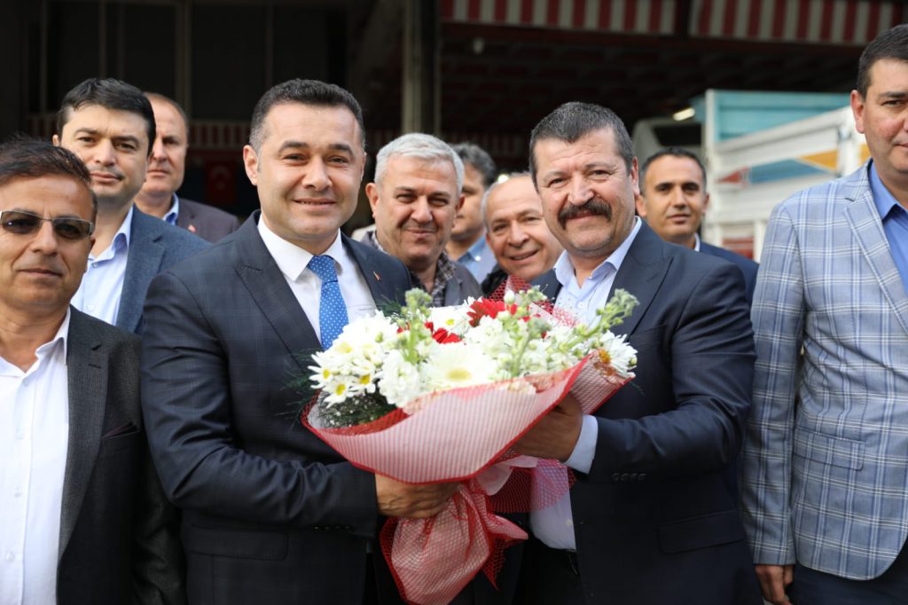 “YÜCEL’E SANAYİ ESNAFINDAN BÜYÜK DESTEK”