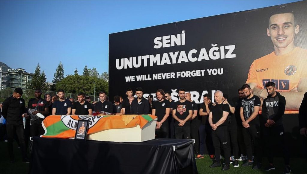 UĞURLAR OLSUN JOSEF..