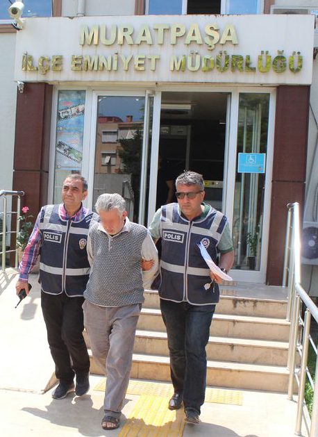 Tacizci Sapık İlçeyi Karıştırdı