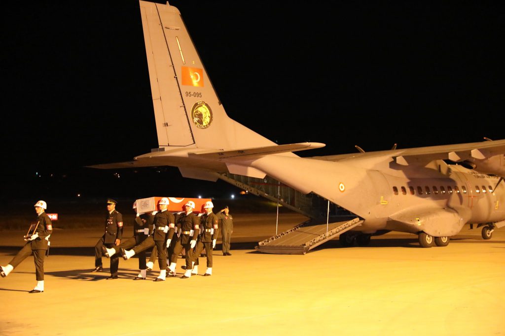 Alanya Şehidini Gözyaşlarıyla Karşıladı..