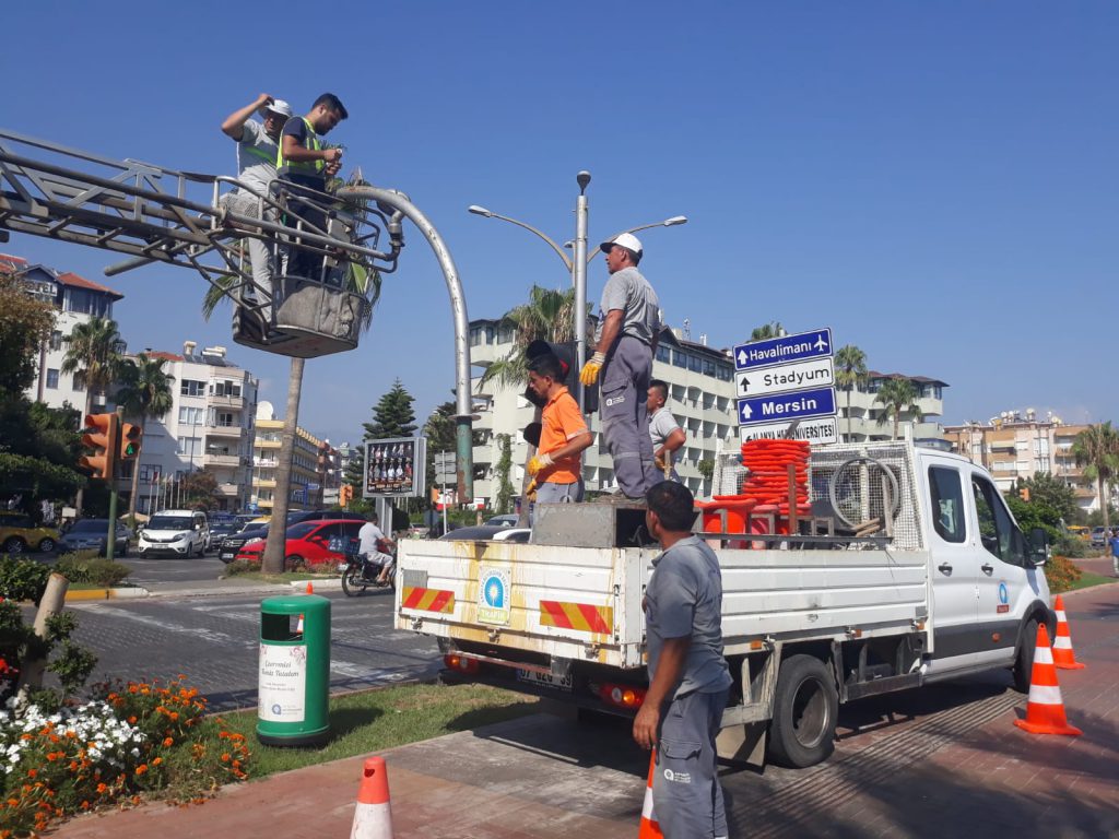 Alanya trafikte bir sorun daha çözüldü…