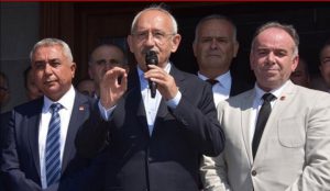Kılıçdaroğlu’na yumurtalı saldırı