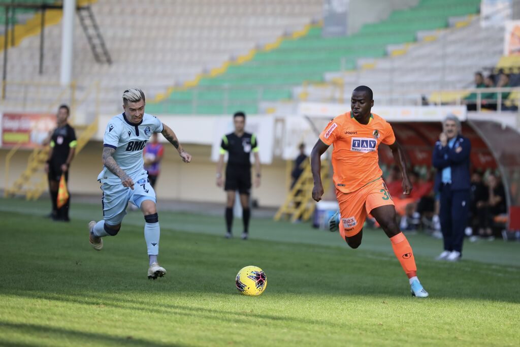 Alanyaspor Korkulu Rüya Olmaya Devam Ediyor..
