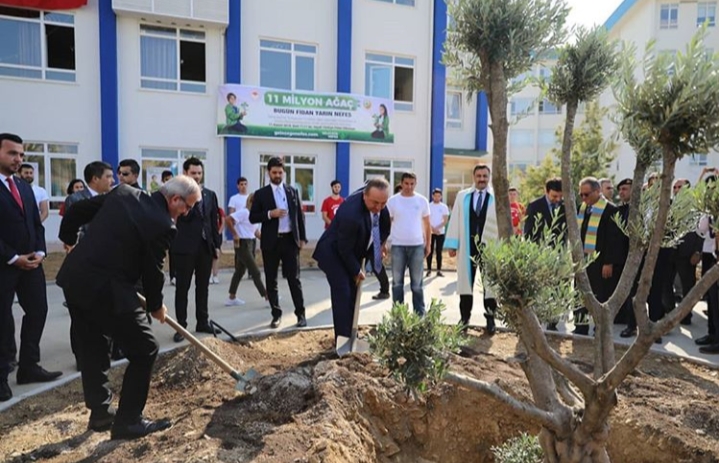 “Geleceğe Nefes Olmak İçin” 400 Bin Ağaç..