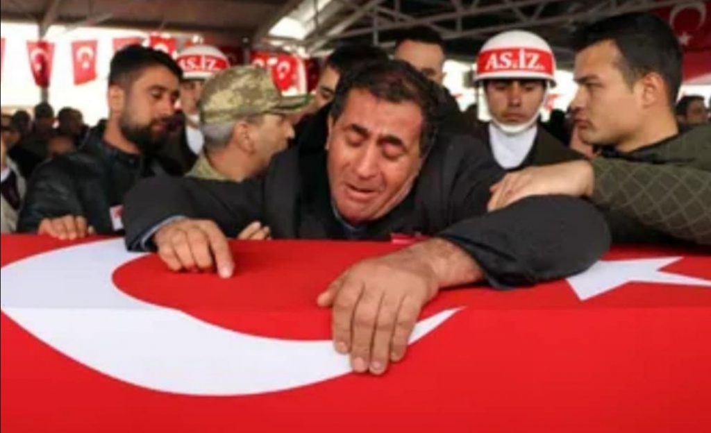 “BENİ BIRAKMA OĞUL”