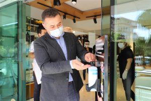 ALANYA BELEDİYESİNDEN KUAFÖRLERE DESTEK PAKETİ