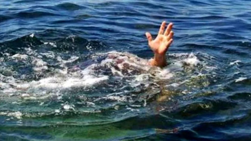 BOĞULMAKTAN SON ANDA KURTARILDI