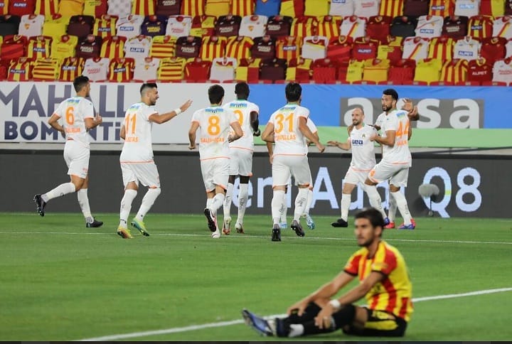 ŞİMŞEKLERDE HEDEF İLK BEŞ