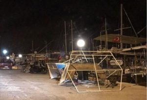 FIRTINA ALANYA’YI ETKİLEDİ ANTALYA’YI VURDU