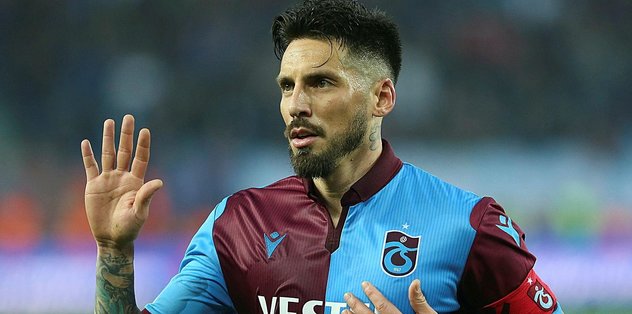 SAKATLIKTAN ÇIKAN JOSE SOSA KAMP KADROSUNDA