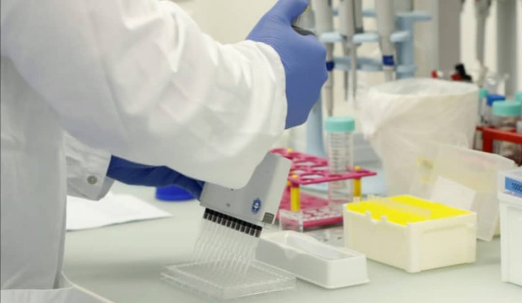 KORONAVİRÜS İÇİN EN ETKİLİ İLAÇ BULUNDU