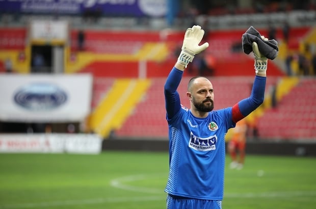 KİRALIK OYUNCULAR GÖZ DOLDURDU