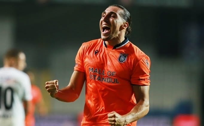 LİDER BAŞAKŞEHİR DENİZLİSPOR MAÇINIDA BOŞ GEÇMEDİ