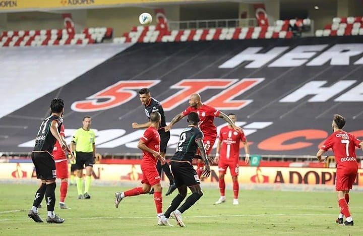 ALANYASPOR AVRUPA YOLUNDA YARA ALDI