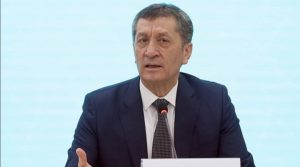 VAKALAR ARTIYOR OKULLAR AÇILACAK MI?