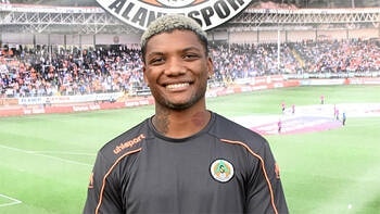 JUNİOR FERNANDES:”ALANYASPOR’DA ÇOK MUTLUYUM”