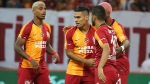 GALATASARAY’IN YILDIZ OYUNCUSU KAMP KADROSUNDA YOK