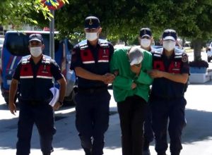 PSİKOLOG UYUŞTURUCU İMALATINDAN TUTUKLANDI