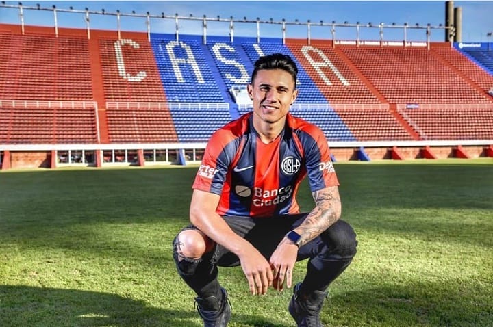 ALANYASPOR’A PARAGUAYLI FORVET