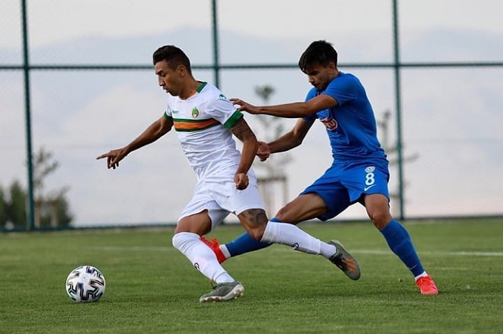 ALANYASPOR HAZIRLIK MAÇINDA GALİP GELDİ