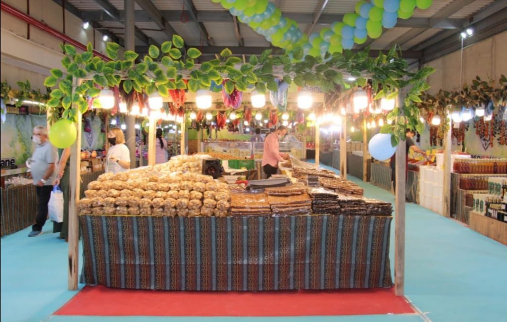 YÖRESEL ÜRÜNLER VE HEDİYELİK EŞYA FUARI