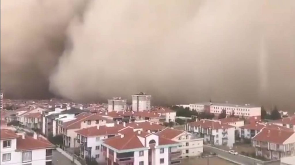 ANKARA’LI KIYAMETİ YAŞADI