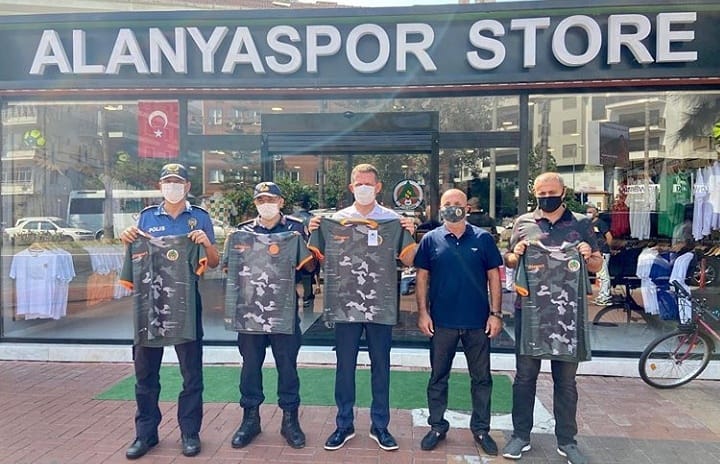 KAMUFLAJ FORMALARINA DESTEK DEVAM EDİYOR