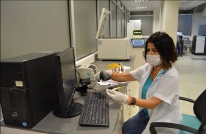 MİKROBİYOLOJİ LABORATUVARINDA YENİLİK