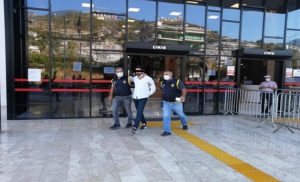 SİLAHLI BASKIN CEZAEVİNDE SON BULDU