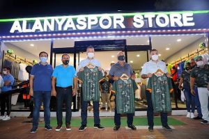 TARAFTARLARDAN KAMUFLAJ FORMA KAMPANYASINA DESTEK