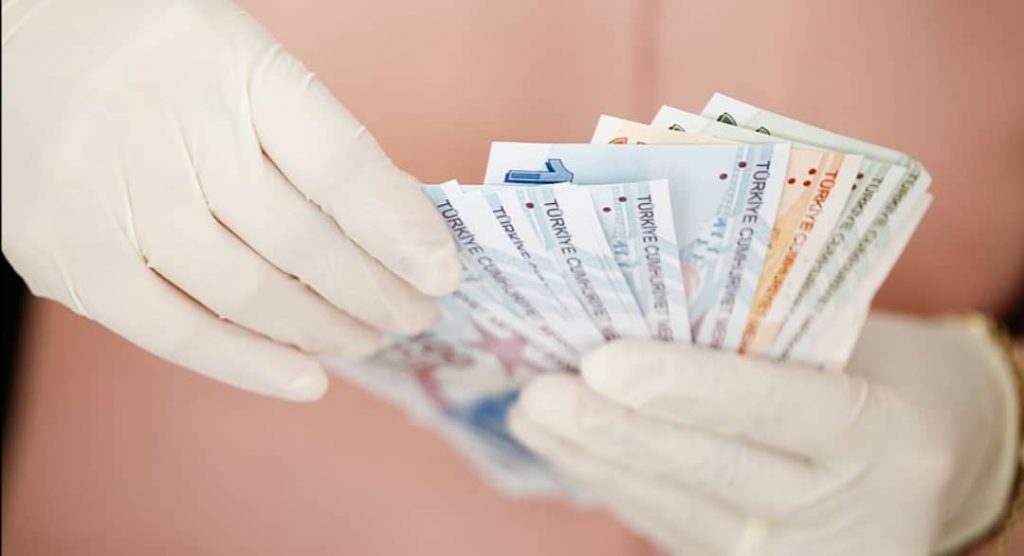 TELEFON VE PARALARA DİKKAT