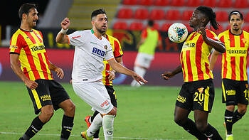 GÖZTEPE-ALANYASPOR MAÇINA DEPREM ENGELİ