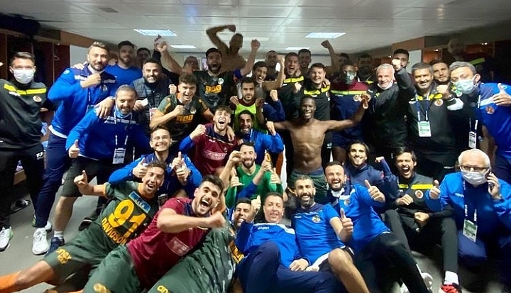 ALANYASPOR LİDERLİĞE DEVAM EDİYOR