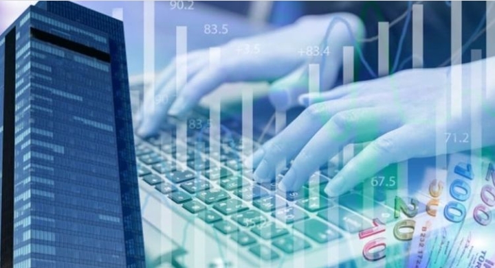 FAİZ ARTTI DOLAR ÇAKILDI