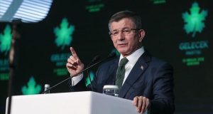 DAVUTOĞLU KORONA’YA YAKALANDIĞINI AÇIKLADI