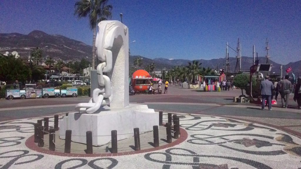 ALANYA’DA SİGARA YASAĞI UYGULANACAK YERLER AÇIKLANDI