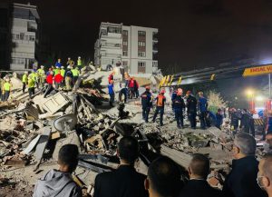 KURTARMA ÇALIŞMALARI HIZ KESMEDEN DEVAM EDİYOR