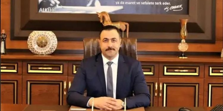 REKTÖR KALAN KORONA’YA YAKALANDIĞINI AÇIKLADI