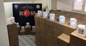 YILBAŞINA DİKKAT “ANTALYA’DA 15,5 TON SAHTE ALKOL YAKALANDI”