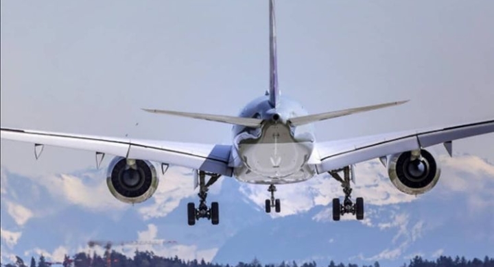 İNGİLTERE’DEN UÇUŞLAR BAŞLADI