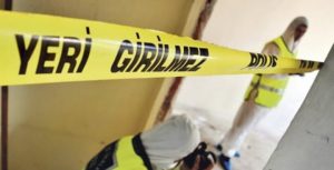 TURİST ODASINDA ÖLÜ BULUNDU