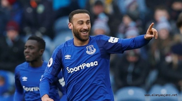 CENK TOSUN:”ALANYASPOR’UN FUTBOLUNU ÇOK BEĞENİYORUM”