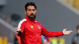 GÖZTEPE İLHAN PALUT İLE YOLLARINI AYIRDI