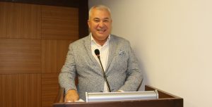 İHTİYAÇ SAHİBİ ÖĞRENCİLERE ALTSO’DAN TABLET DESTEĞİ