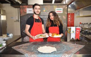 HEP ÜNİVERSİTESİ’NDE DÜNYA ÖĞRENCİLERİNDEN DÜNYA MUTFAĞI