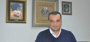 BAŞKAN ERKEN SEVENLERİNİ ÜZDÜ